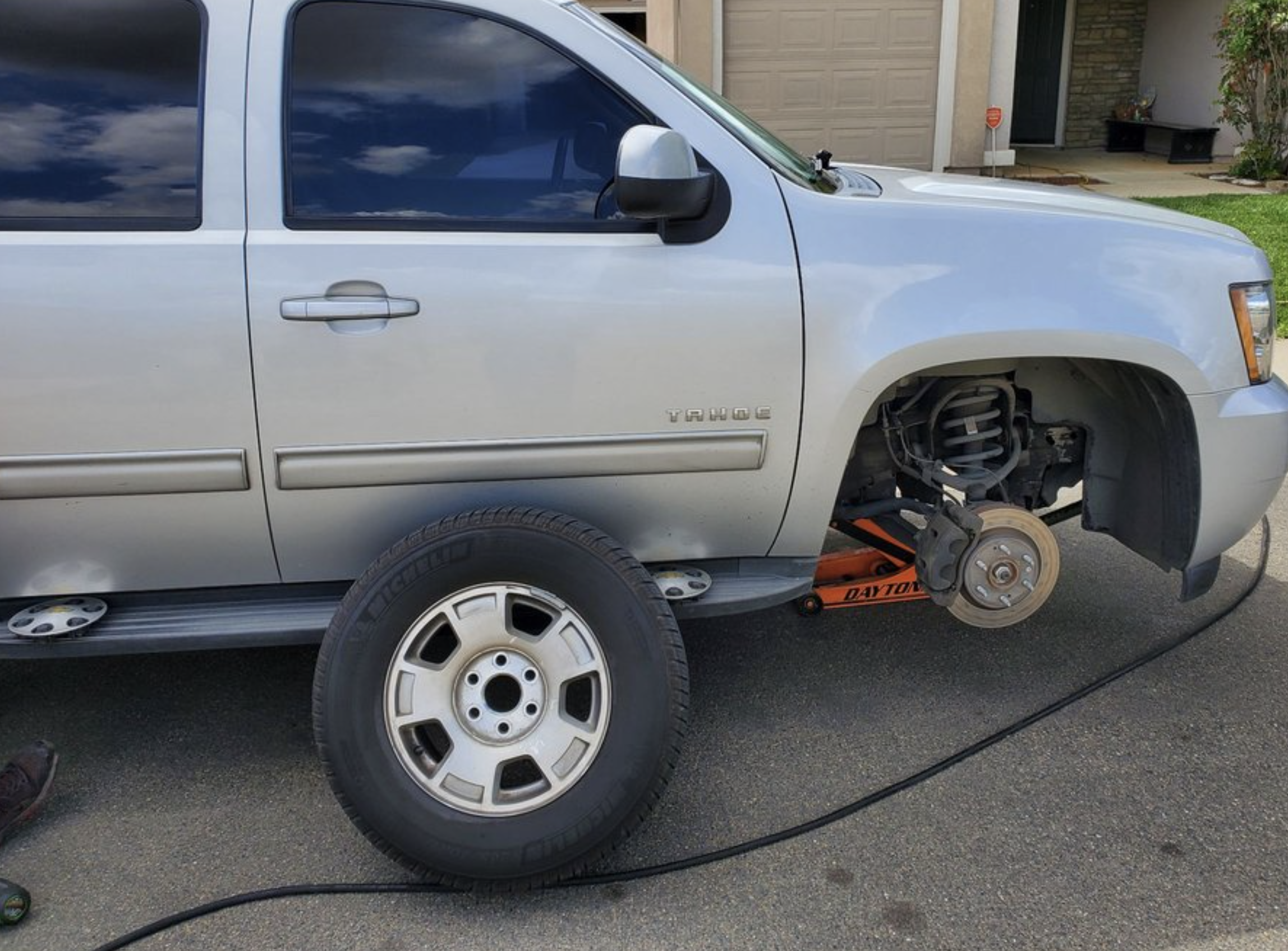High-Point-car-repair-service image shows car repair service in High Point, NC